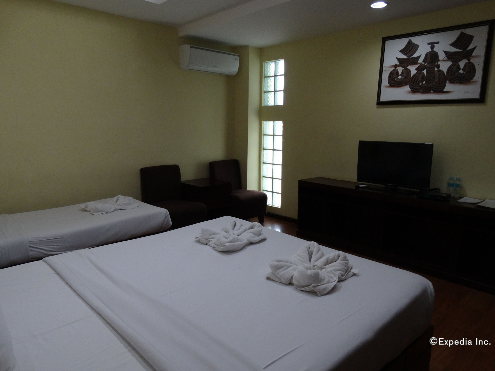 Star Hotel Davao City Esterno foto