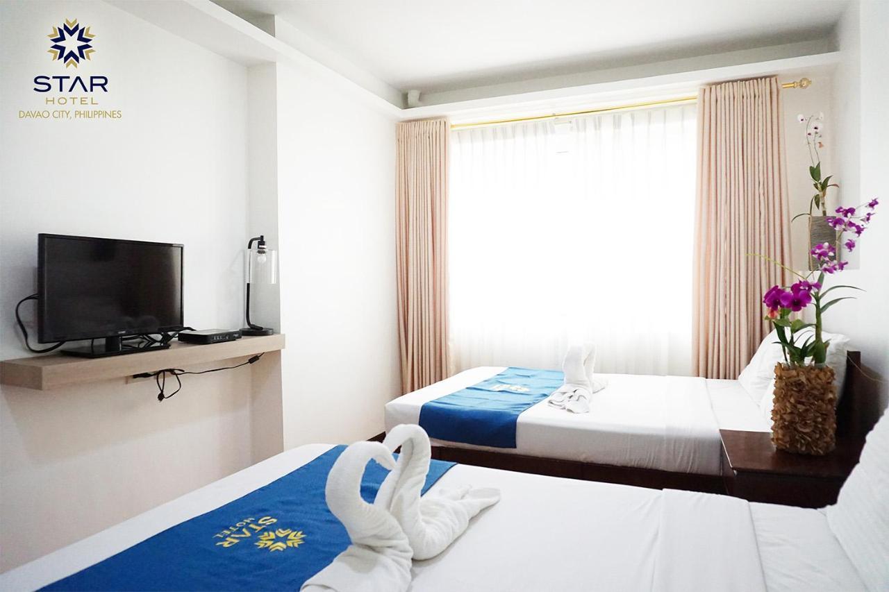 Star Hotel Davao City Esterno foto